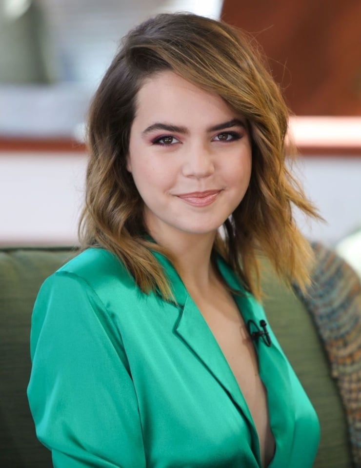 Bailee madison boobs